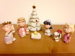 I love Peanuts, and this nativity is just precious.